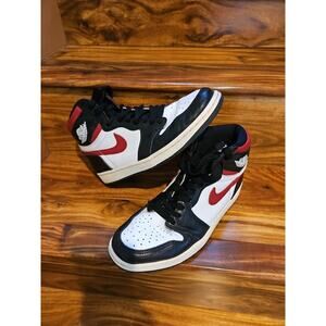 Nike Men’s Air Jordan 1 Retro Black Gym Red 555088-061 OG I Bred Black Size 9.5